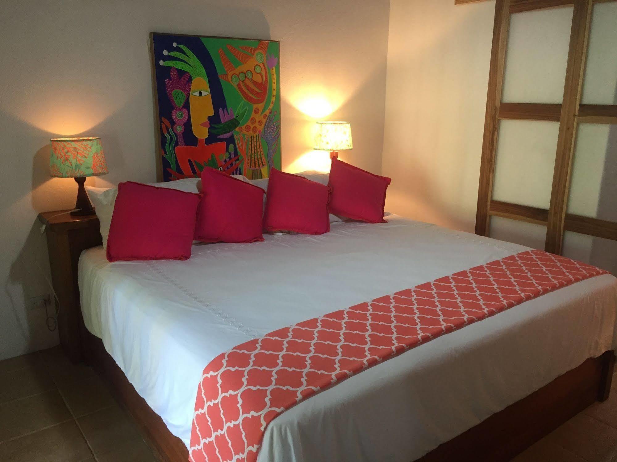 Magellan Boutique Hotel 卡维塔 外观 照片
