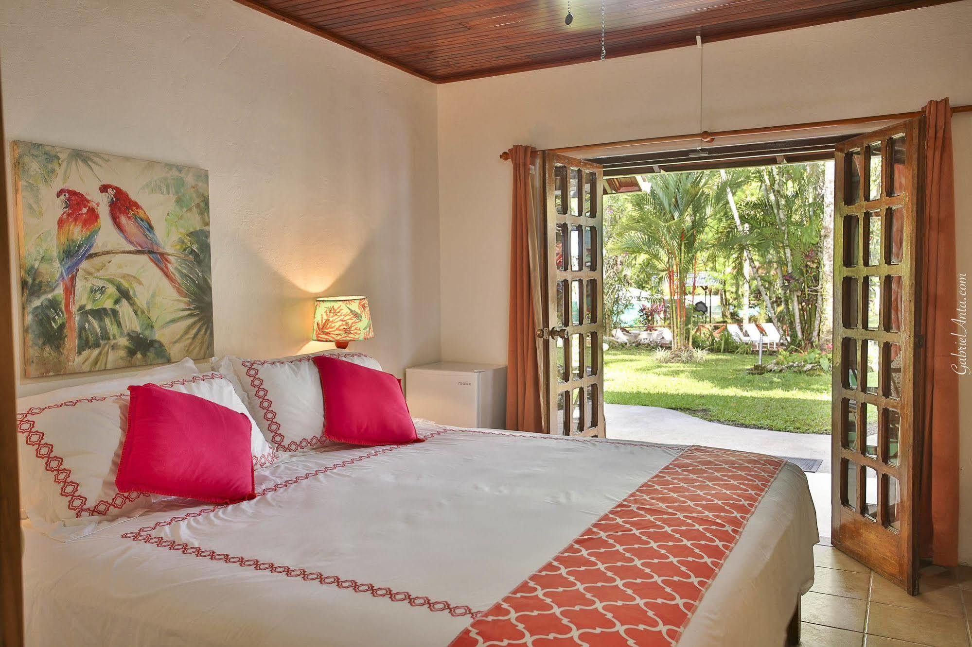 Magellan Boutique Hotel 卡维塔 外观 照片